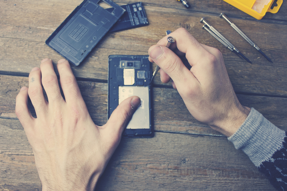 Comment Choisir Son Réparateur De Téléphone ?