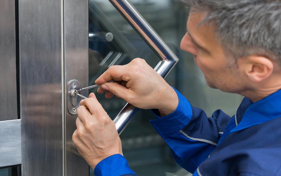 Pourquoi faire appel à un serrurier Paris ?