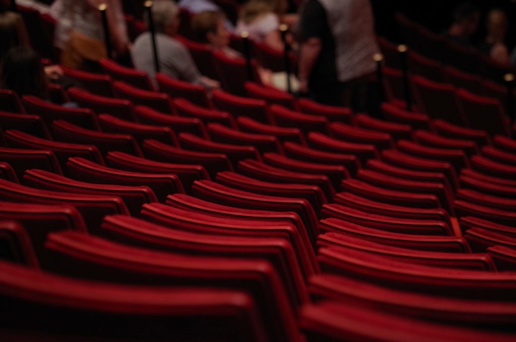 Quels bienfaits vous apportent les cours de théâtre ?