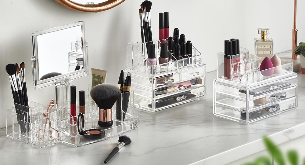 L’importance d’avoir un organisateur de maquillage