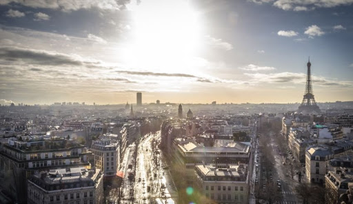 Pourquoi domicilier son entreprise à Paris ?