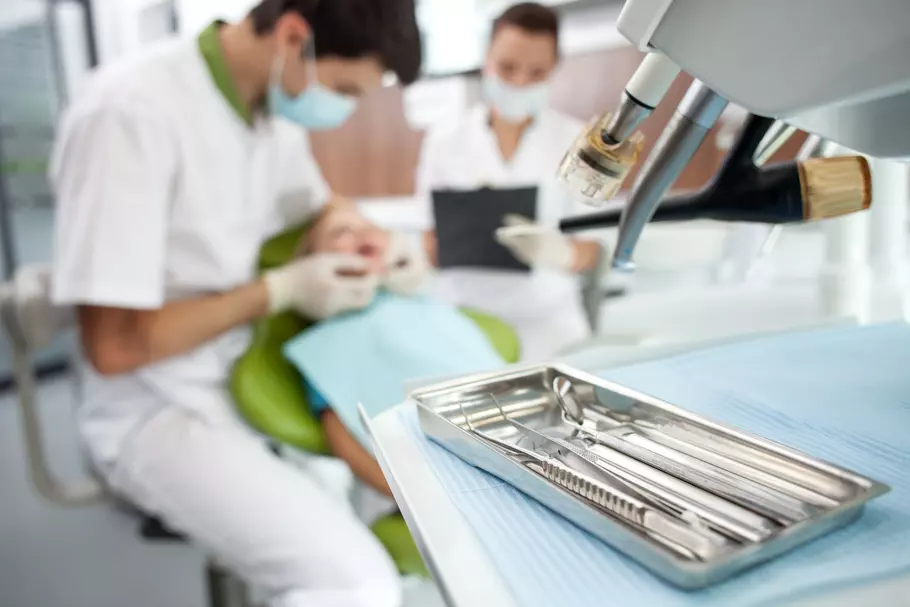Quand devez-vous consulter un dentiste ?