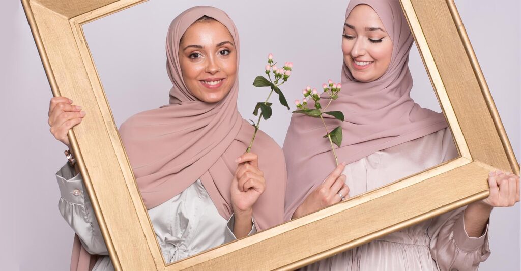 Hijab : Le foulard islamique pour la femme modeste
