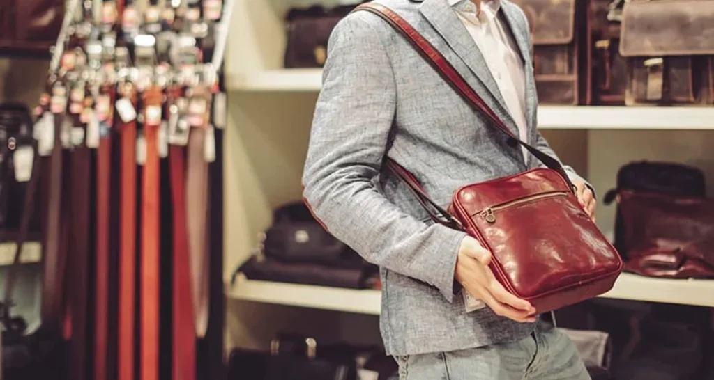 Guide pratique pour choisir la sacoche poitrine homme de luxe adaptée à votre style et à vos besoins