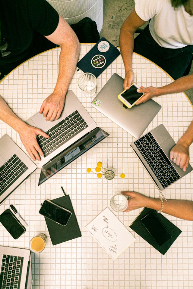 Externalisation de la modération de contenu