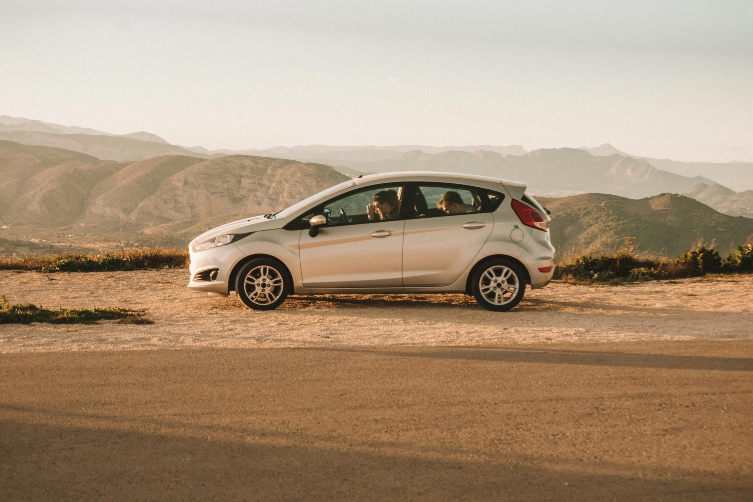 Location de voiture : check-list avant de prendre la route